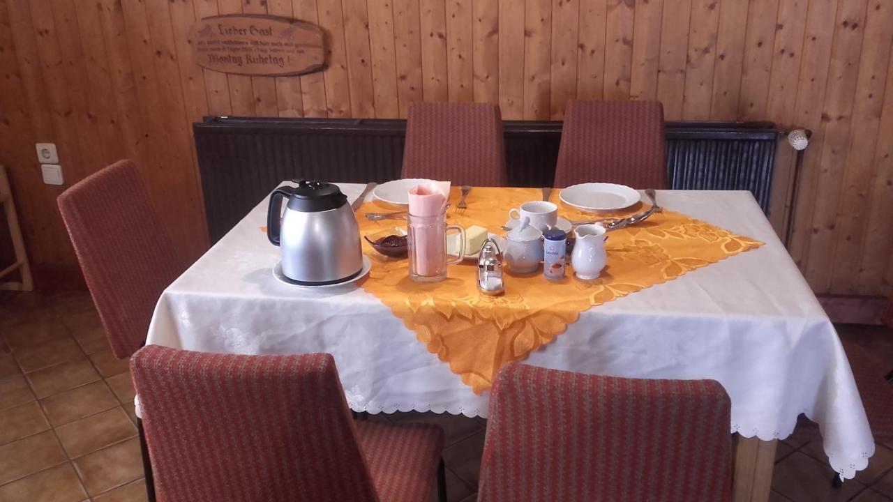 Restaurant Pension Lubusch Gahro 외부 사진